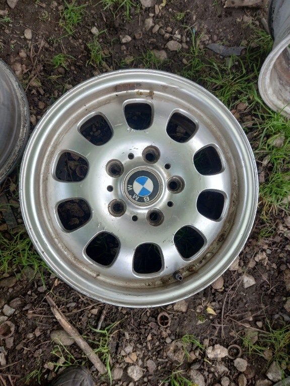 Janta aliaj BMW E46 pe 15