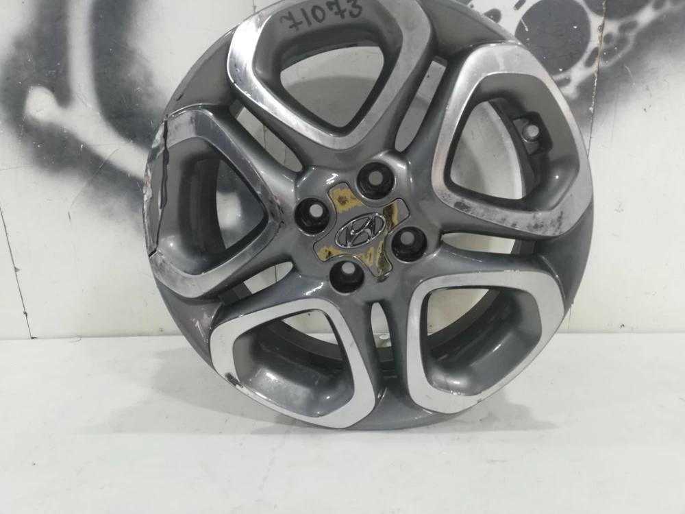 Janta aliaj Hyundai I20 An 2019 dimensiune 6JX16 ET47 cod 52910-C8700