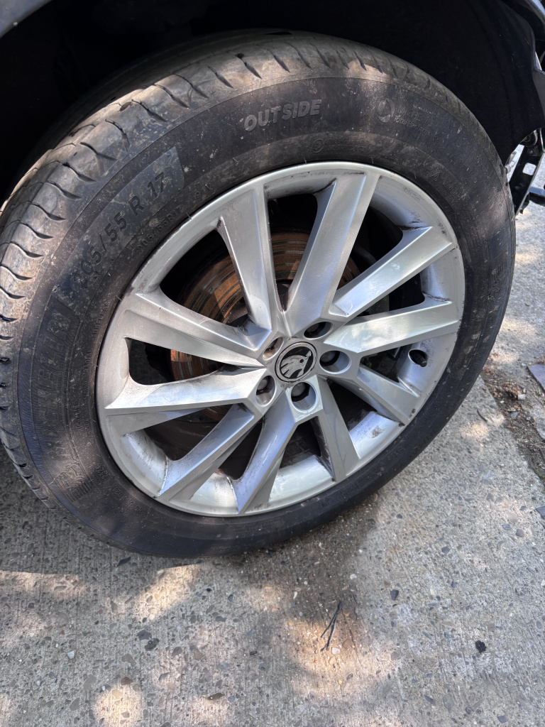 Janta Aliaj La Bucata Skoda Kamiq 1.0 Be