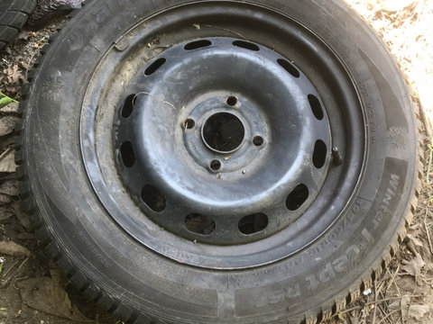 Janta tabla pe 15" ford 4x108 6j et45 cod h1bc1015aa cu anvelopa hankook 195/60/15 dot 2018 ca noua