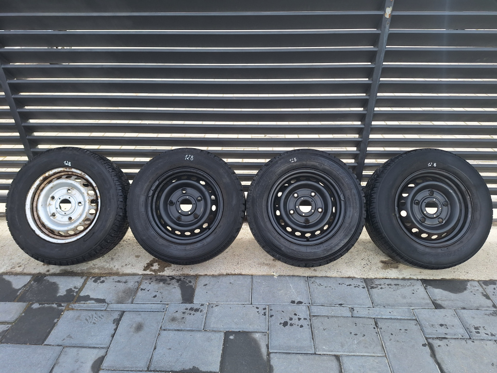 Jante 15 - 5 prezoane Ford Transit 7 (2006->) 2.2 Motorina 2014, 215\65\R15C / 61\2J×15×60 / BK21-1007-EA
