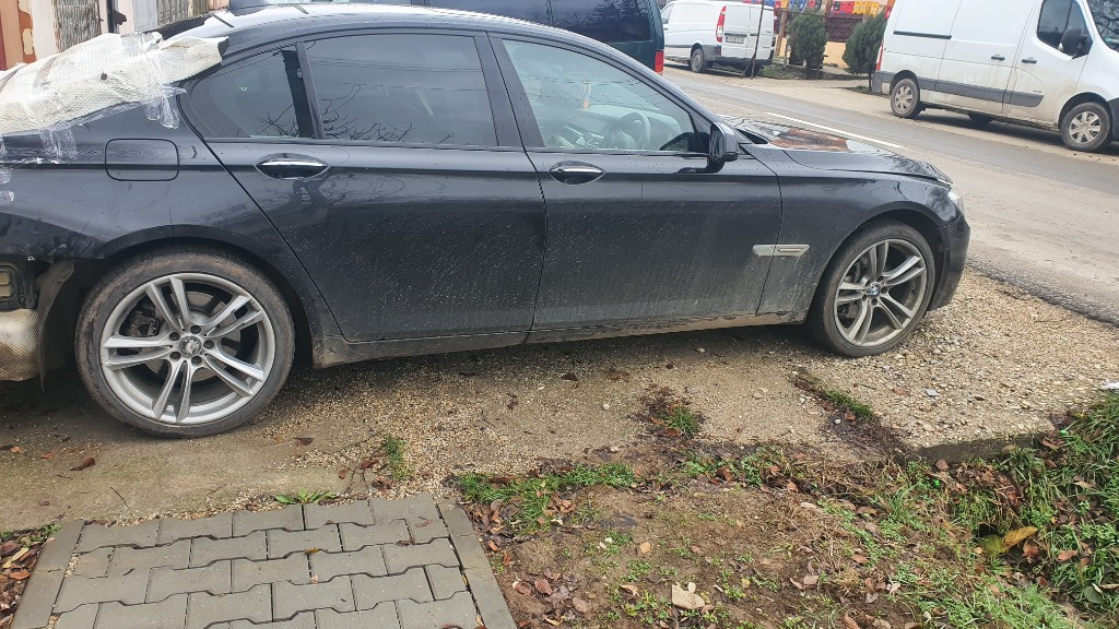 Jante aliaj bmw seria 7 f01 730 740 M pe