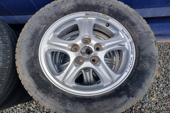 Jante aliaj cu anvelope 16 - set 215/65 R16 Mitsubishi Outlander [2001 - 2008] Crossover 2.0 MT 4WD (136 hp)