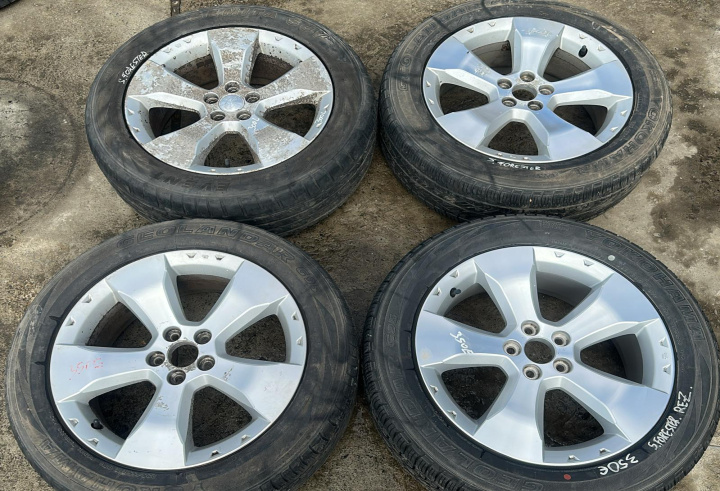 Jante aliaj cu anvelope 17 - set Dimensiune: 225/55R17 Dot 2018 17x7J ET48 Subaru Forester 3 [2007 - 2011]