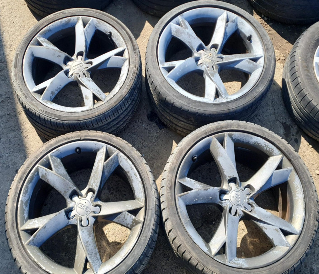 Jante aliaj cu anvelope 19 - set Dimensiune: 255/35R19 Dot 2017 8.5Jx19 ET32 / 6T0601025F Audi A5 8T [facelift] [2011 - 2016]