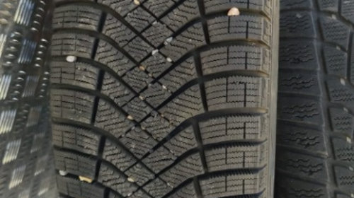 Jante aliaj cu anvelope 5x127 235 / 50 R