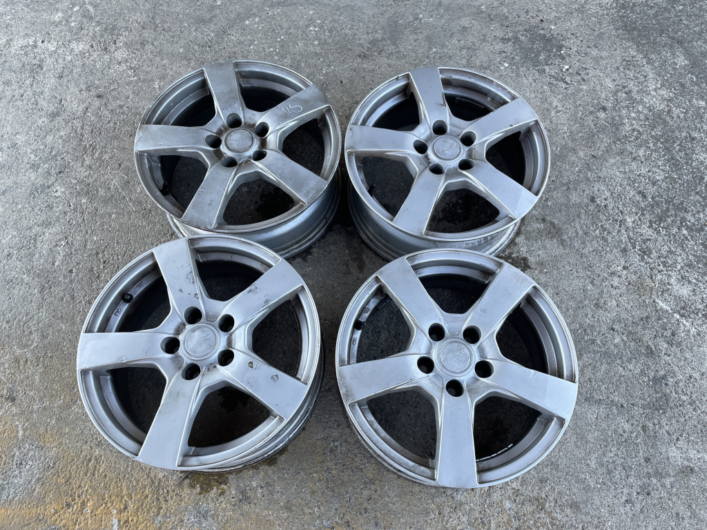 Jante aliaj Polo 1.2 TSI hatchback 2011 (5x100 505 KG)