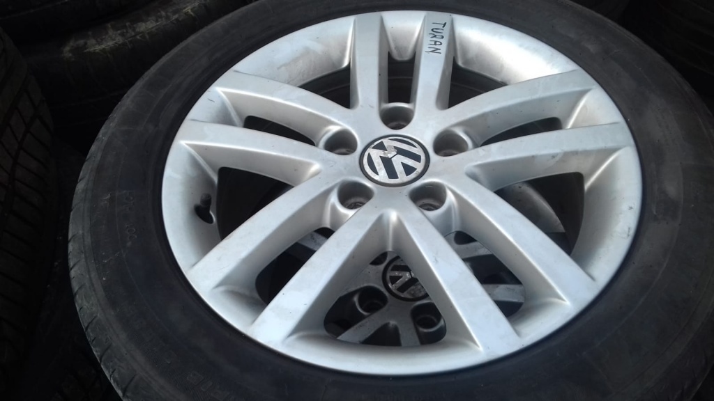 Jante cu cauciucuri 16'' Volkswagen Touran 2008 1.9 Diesel Cod Motor BXE 105 CP
