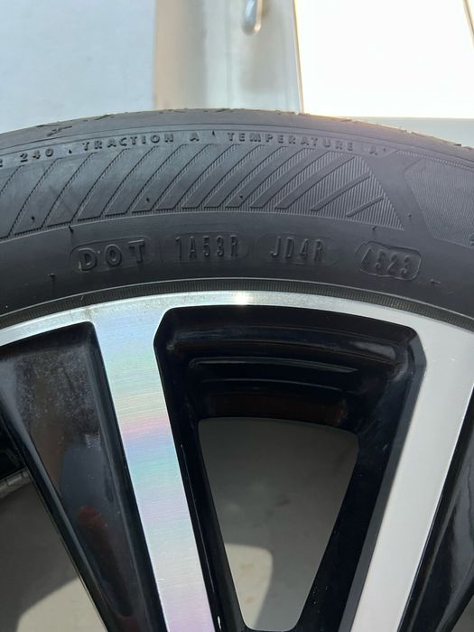 Jante Ford Puma 2 215 55 R17 DOT 2023 va