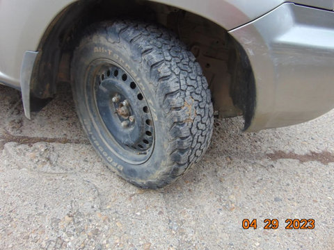 Jante Nissan X Trail t30 jante metal cu anvelope teren off road r16 cauciucuri bf goodrich