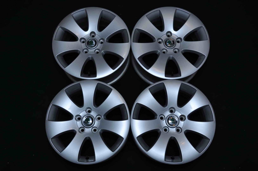 Jante Noi 16" Originale Skoda Superb 2 3T 16 inch 3T0601025