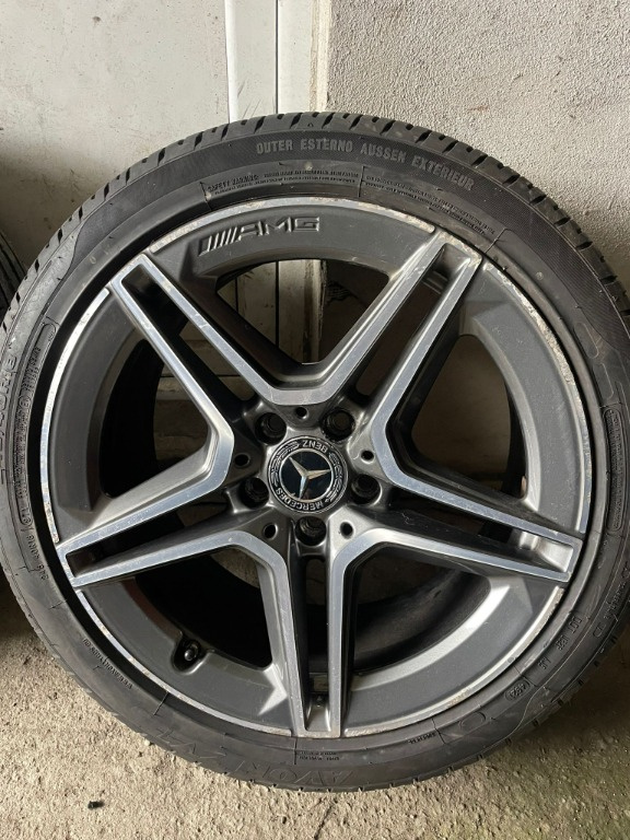 Jante Originale AMG R18 Mercedes cu anvelope vara 225/45/18 Dot 2021 Et 44 .