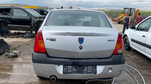 Jante tabla 15 Dacia Logan 2007 limuzina