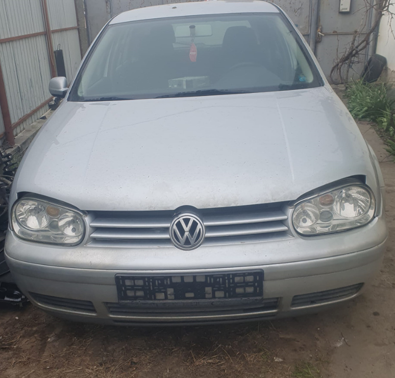 Jante tabla 15 Volkswagen Golf 4 2002 Hatchback 1.6