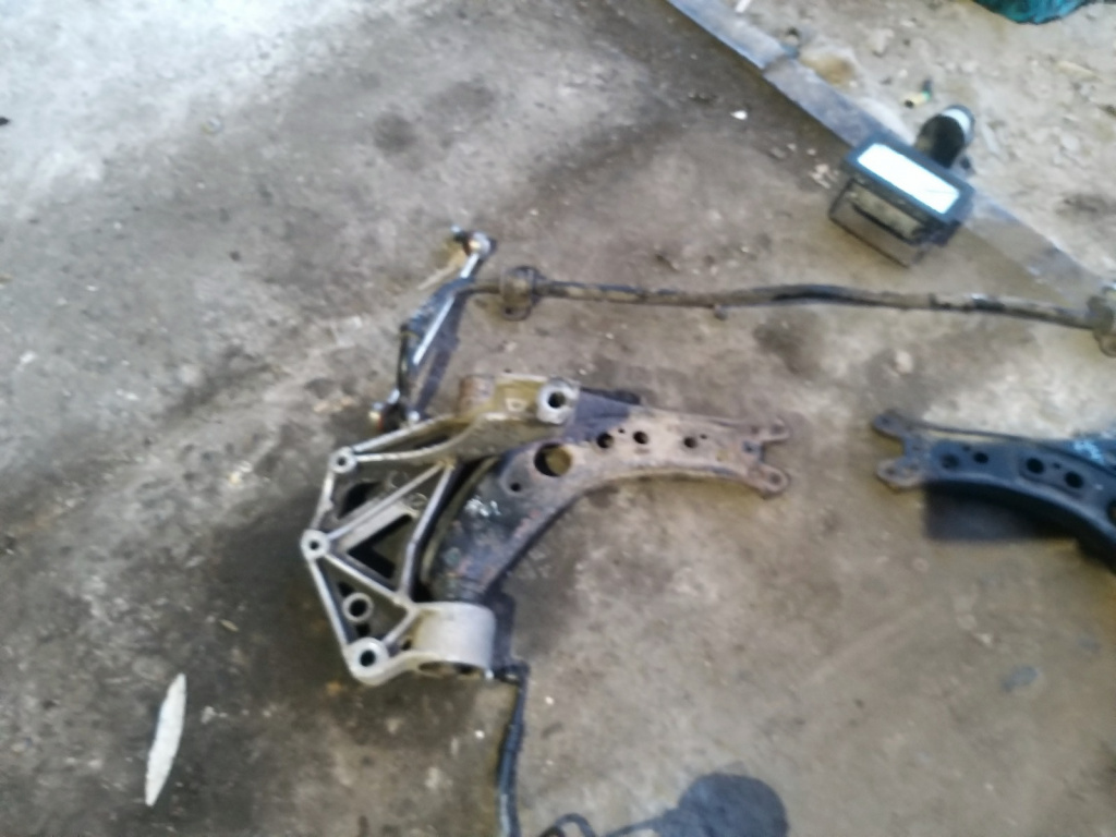 Jug Cadru motor VW Polo 9N / Skoda Fabia