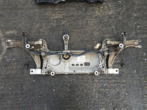 Jug/cadru motor VW Tiguan 2009-2013