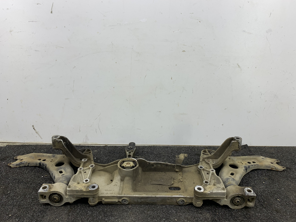 Jug motor VW TOURAN CFHF 2010-2015 1K019