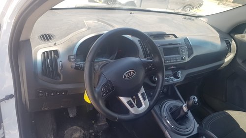 Kia Sportage 2.0 CRDI din 2011