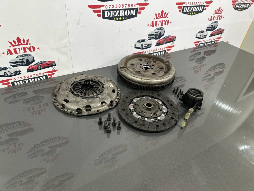 Kit Ambreiaj 04L105266C 04L141015E VW Eo