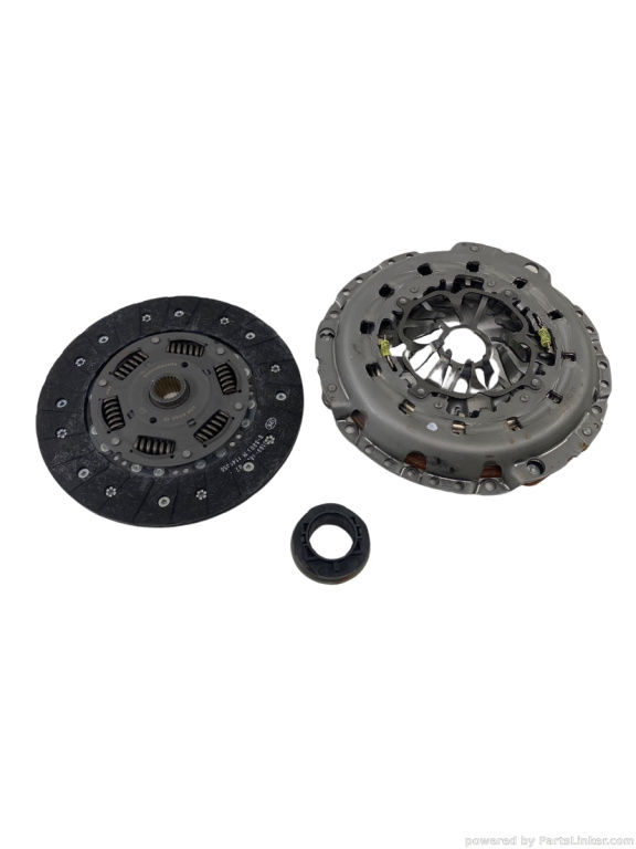 Kit ambreiaj 2.5 TDI VOLKSWAGEN PASSAT (3B3) [ 2000 - 2005 ], SKODA SUPERB (3U4) [ 2001 - 2008 ], AUDI ALLROAD (4BH, C5) [ 2000 - 2005 ], AUDI A4 III Avant (8ED, B7) [ 2004 - 2008 ] Valeo 826640 OEM 059198141AX