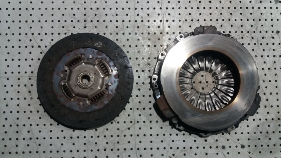 Kit Ambreiaj (APROAPE NOU) Renault Megane II 1.5 dci 2002-2009