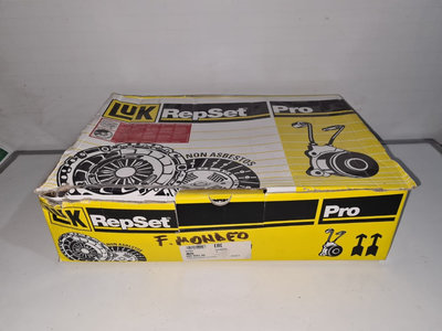 Kit ambreiaj cu rulment LUK RepSet Pro 624326133 F