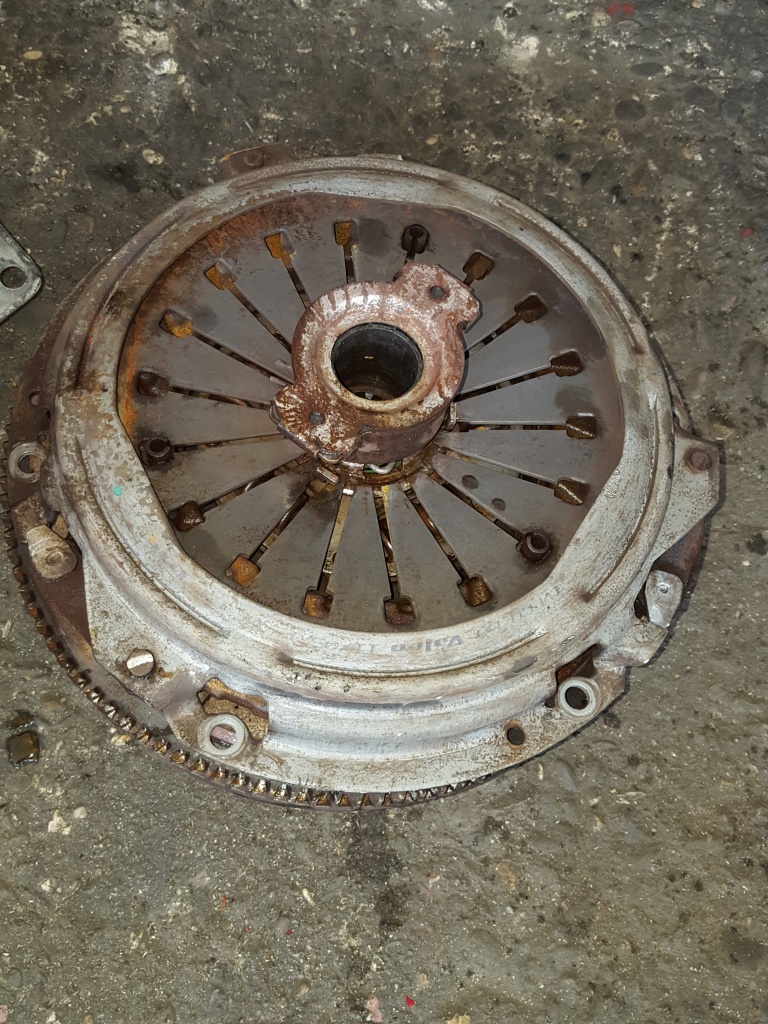 Kit ambreiaj iveco daily 2,3
