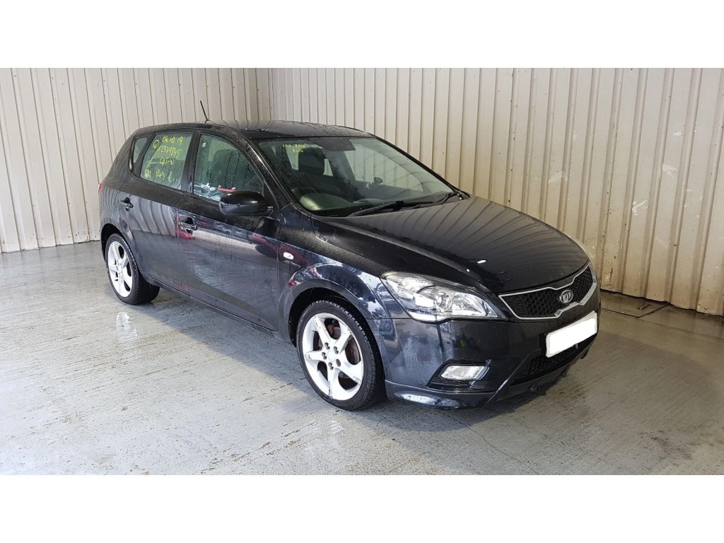 Kit ambreiaj Kia Ceed 2010 hatchback 1.6