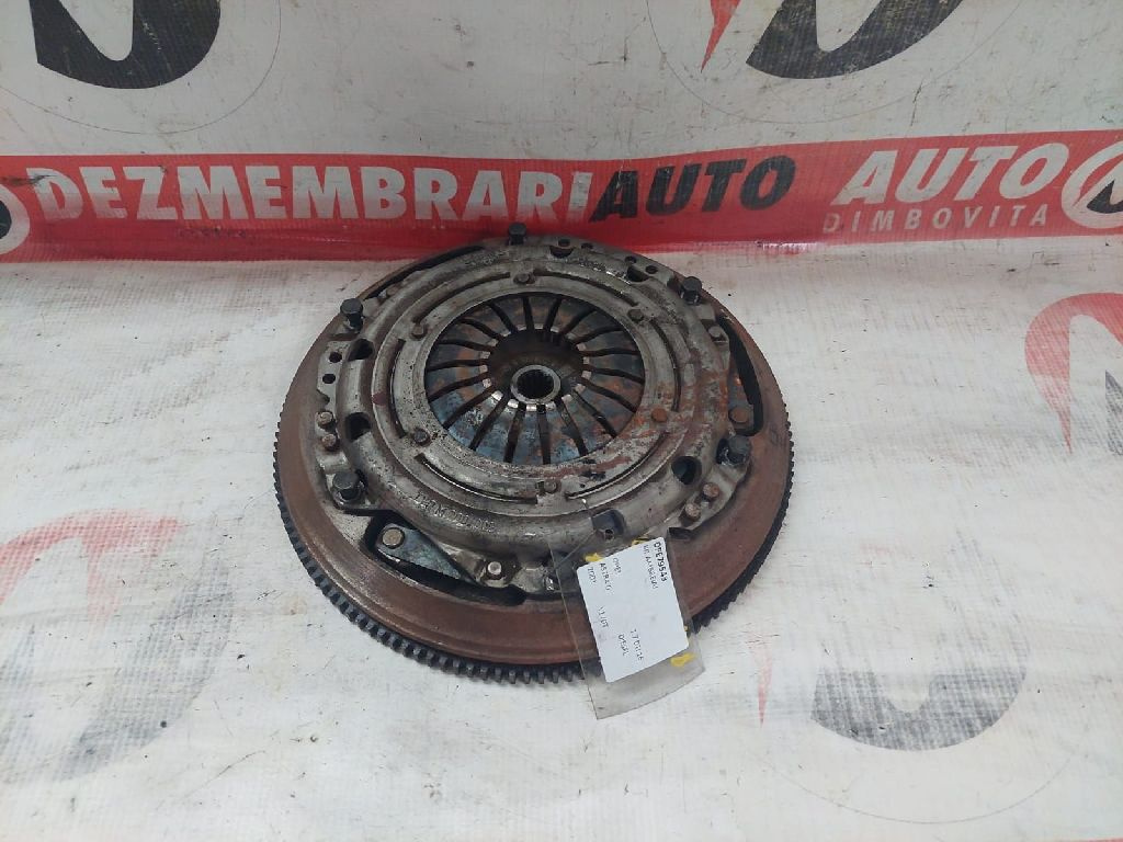 KIT AMBREIAJ OPEL ASTRA G 2001