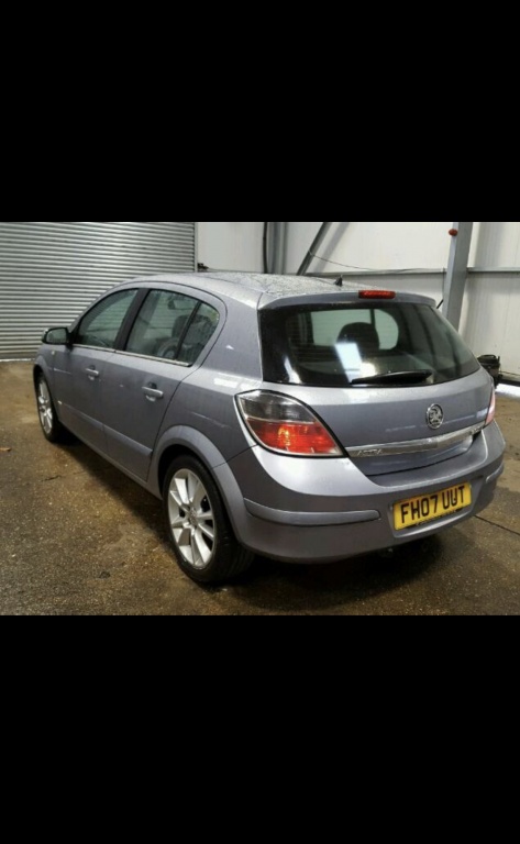 Kit ambreiaj Opel Astra H 2007 Hatchback