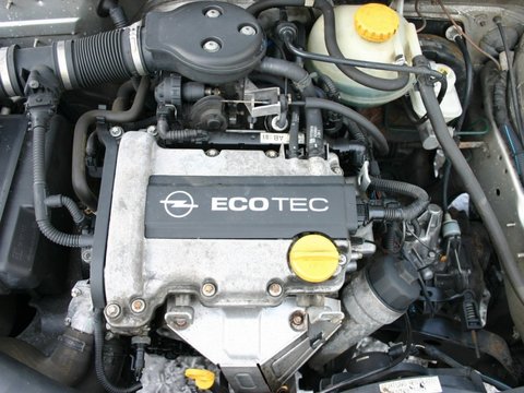 KIT AMBREIAJ Opel Corsa B 1.0 cod motor X10XE 40kw 54 CP