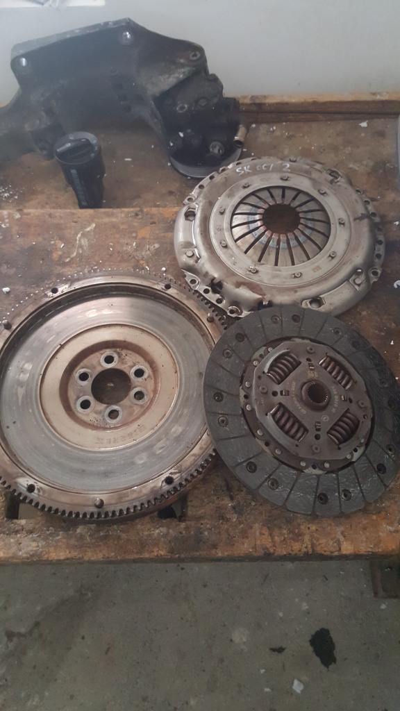Kit ambreiaj skoda octavia 2 1,6