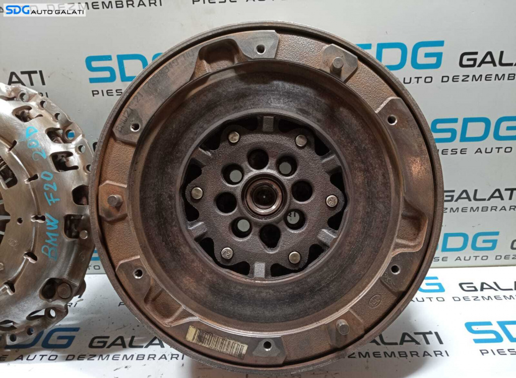 Kit Ambreiaj Volanta BMW Seria 3 F30 F31