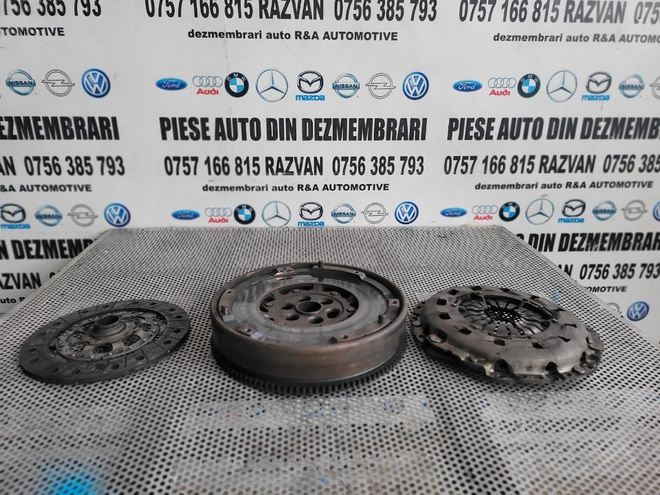 Kit Ambreiaj Volanta Masa Dubla Bmw E90 E91 E92 E93 E87 E81 E60 E61 2.0I Benzina N43 N46