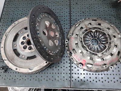 Kit ambreiaj volanta masa dubla ford focus 1 1.8 t