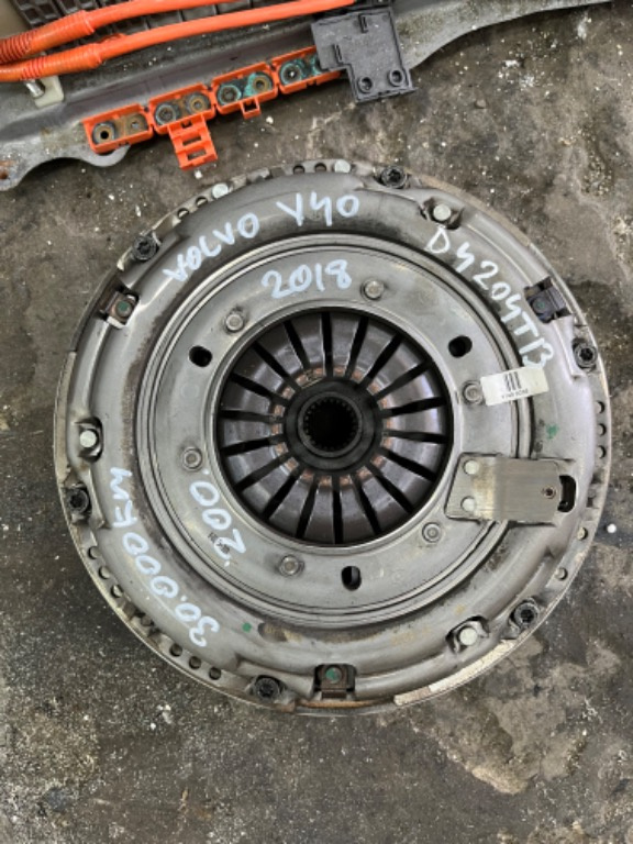 Kit Ambreiaj Volvo v40 2.0 diesel 2018