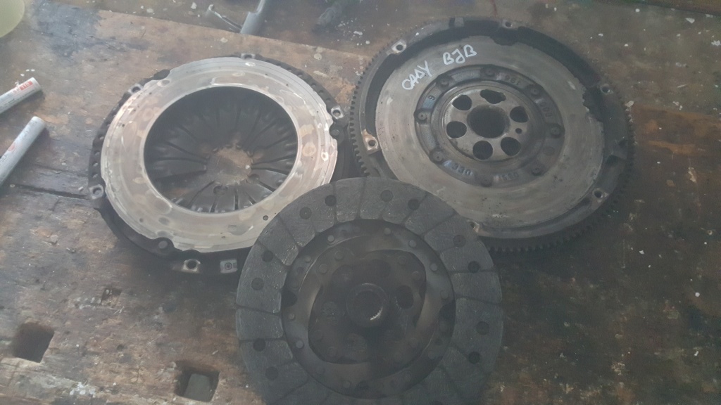Kit ambreiaj vw caddy 1,9bjb