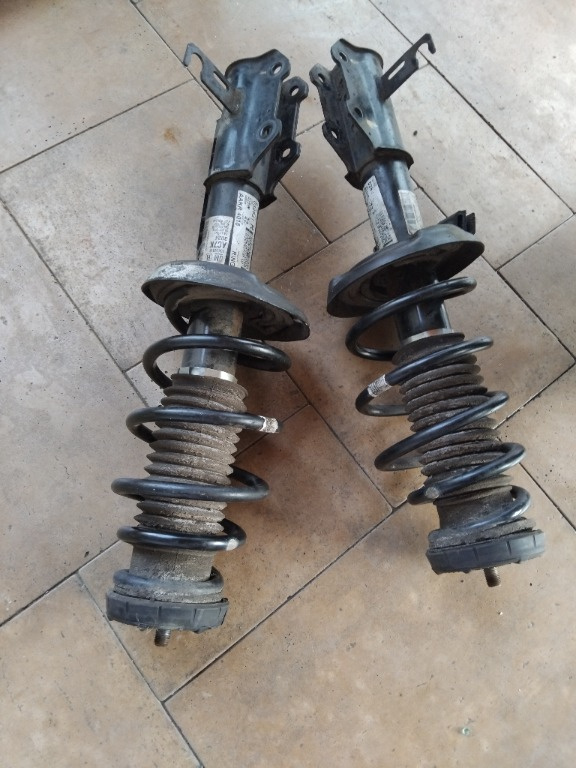 Kit amortizor arc flansa Opel Astra J (2012-2018) 1.6 cod produs: 13474017 / 13474018