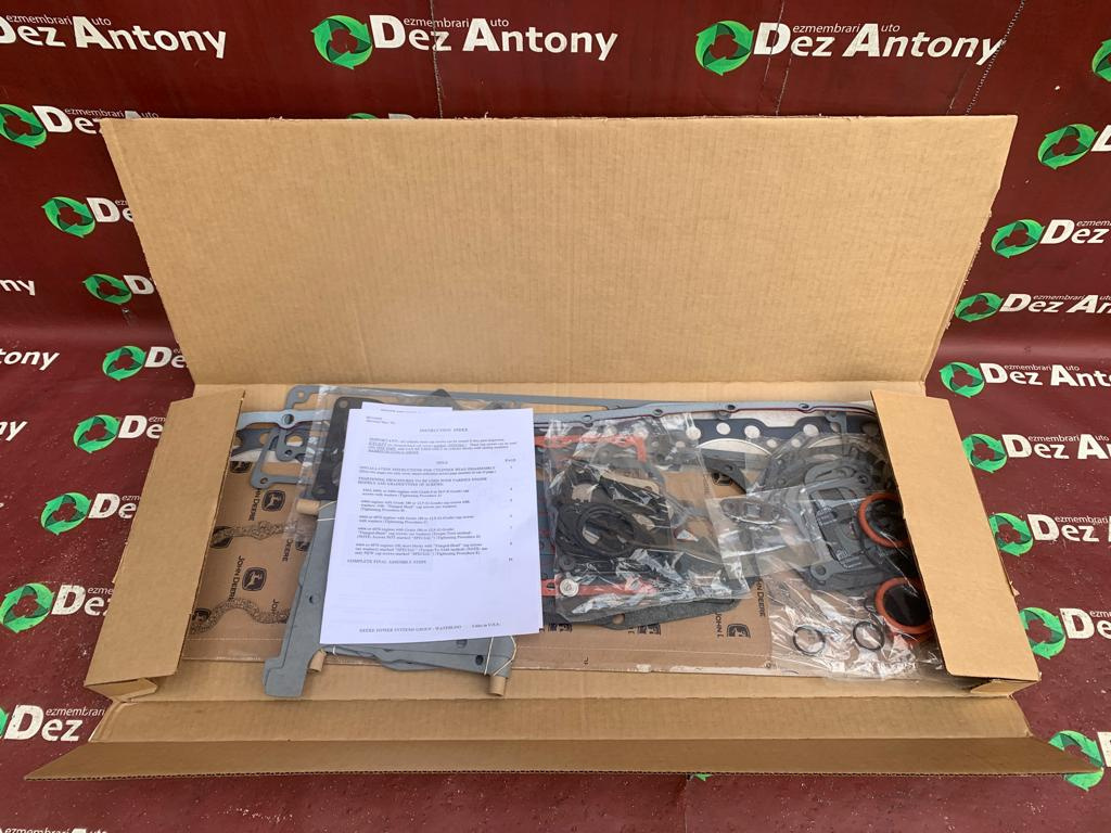 Kit complet de garnituri pentru motor NOU ORIGINAL