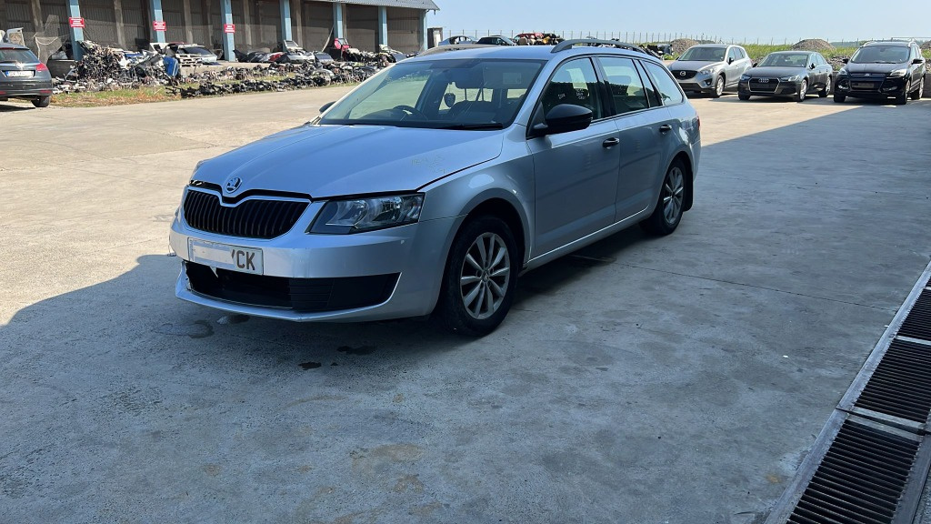 Kit complet volanta ambreiaj Skoda Octavia 3 1.6 TDI CLH