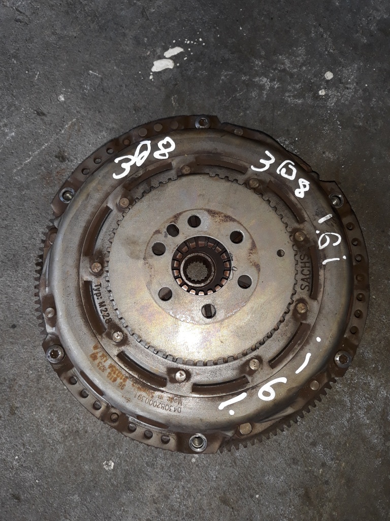 Kit complet volanta masa simpla Peugeot 308 1.6i Cod 043082000391