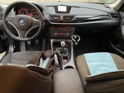 Kit conversie / Schimbare / Mutare volan BMW X1 E8