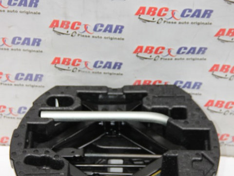 Kit cric, spuma si cheie VW Jetta (1B) 2011-2019 cod: 5C0012115J