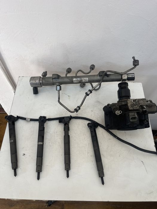 Kit injecție Mercedes C class W204 2.2 E W212 CLA Ml 651 A6510701201