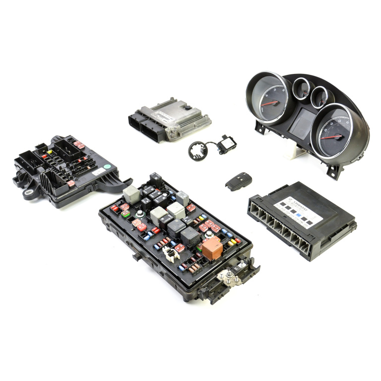 Kit Pornire Calculator Confort,calculator Motor,ceas Bord,CHIP Cheie,cititor Cheie,panou Sigurante Opel INSIGNIA 2008 - 2022 Motorina 55573539, 55 573 539, 0281015774, 0 281 015 774, 1039S34068, 1127905, 1 127905, 12844136, 12 844 136, 13504342, 13 5