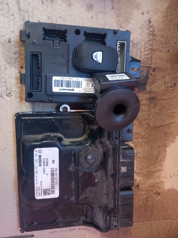 Kit pornire Dacia Duster 2 1.5 DCI cod produs:237106560S 237106557S 0281037163