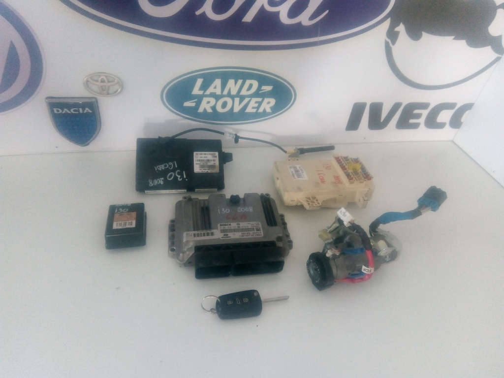 Kit pornire Hyundai I30 1.6 CRDI 2008 Cod 0281015707 / 391052A712