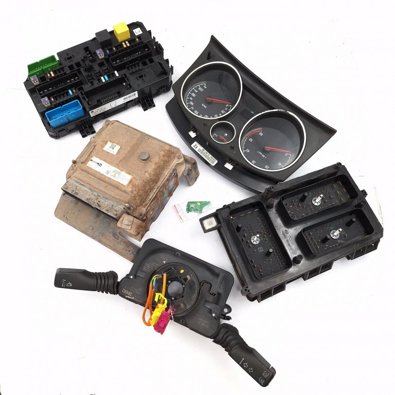 Kit Pornire Opel ASTRA H 2004 - 2012 Motorina 8980031710, 5DK00866925, 13267544, 5DK008669-25, 93184341, 015349211, 07060504835, 281658, 281658150400004, 4388484, 281052, 498990969, 13268287, 1534937, 743381, 98003171, MB2758001010