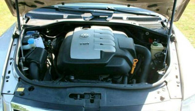 Kit pornire VW Touareg 2.5 cu calculator motor ECU