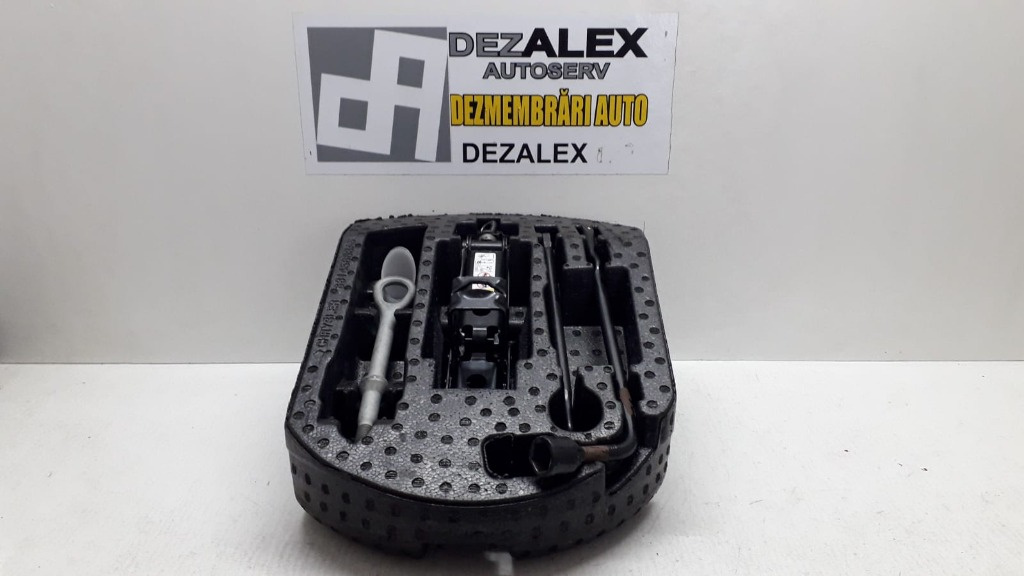 Kit roata rezerva Grand Cherokee 2015 Cod 68145663AB